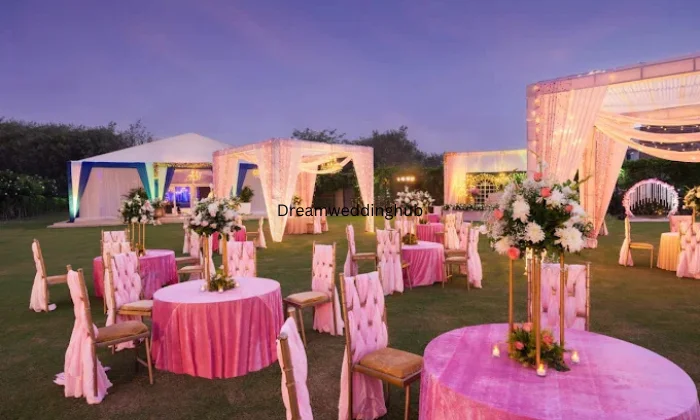 Peacock Bay Farmhouse